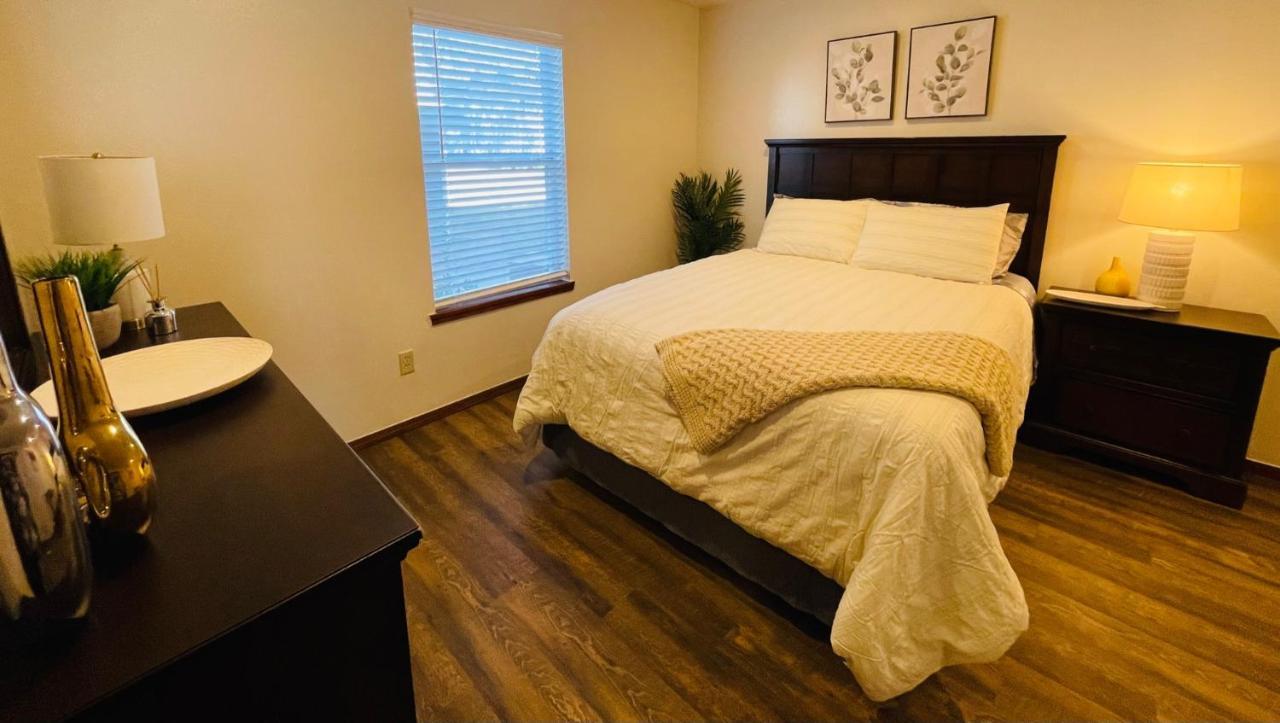 Ou-2 Bed 2 Bath Apartment Close To Ou Oklahoma City Exterior foto